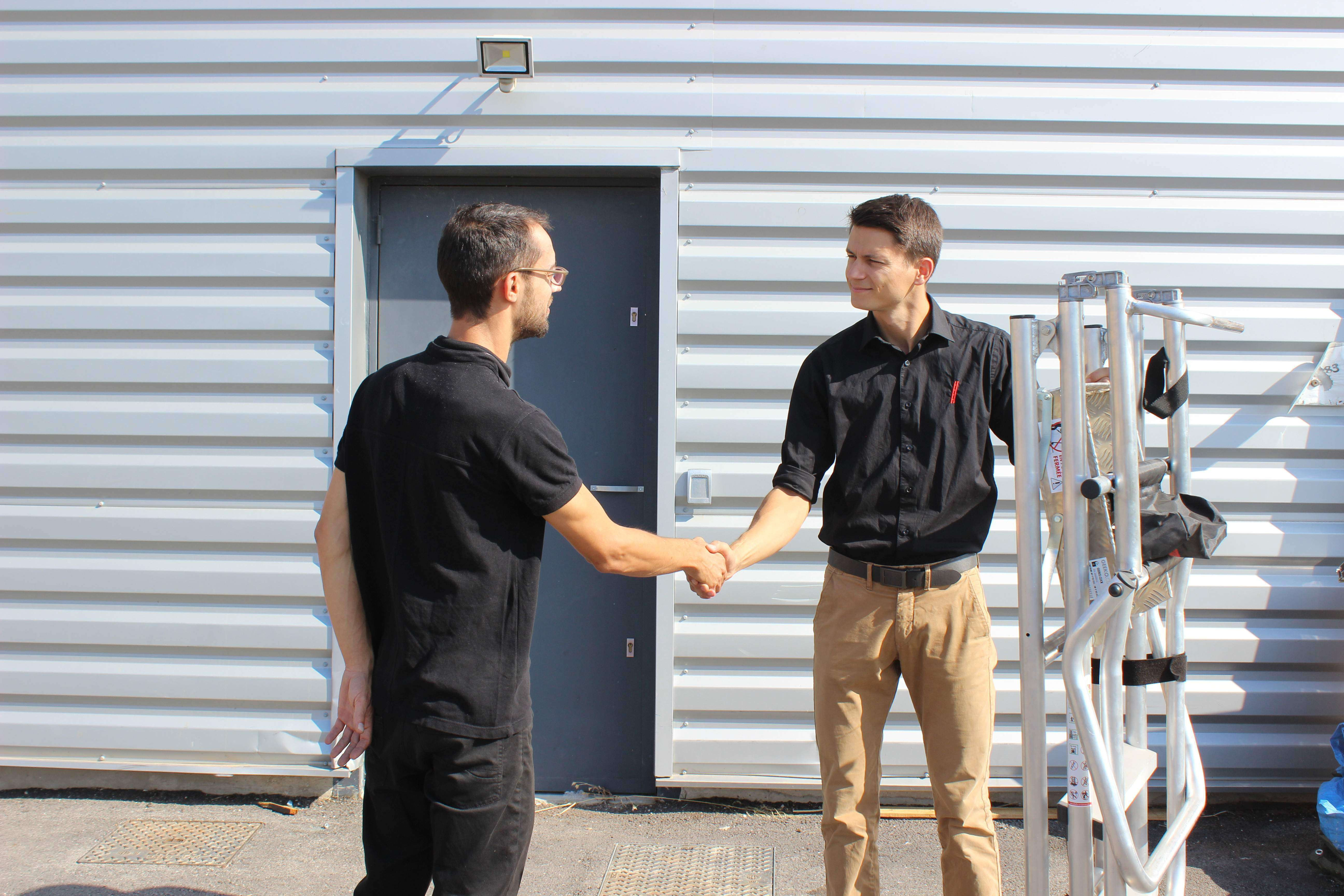 LADDERS & STEPLADDERS SAFETY REGULATIONS HSE