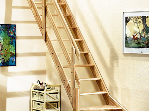 Space saving stairs : Echelle Canada