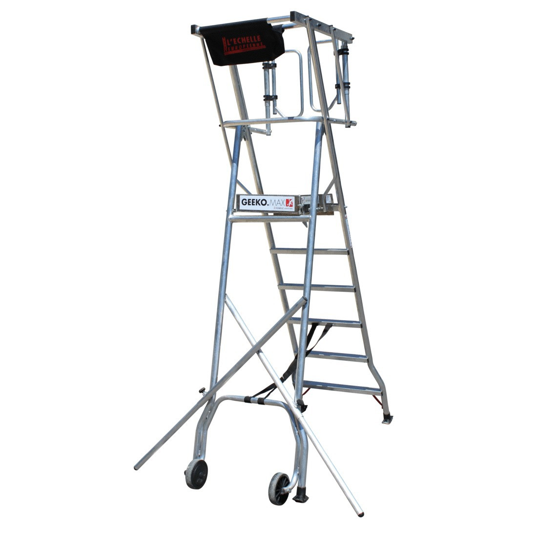 Rolling outlet platform ladder