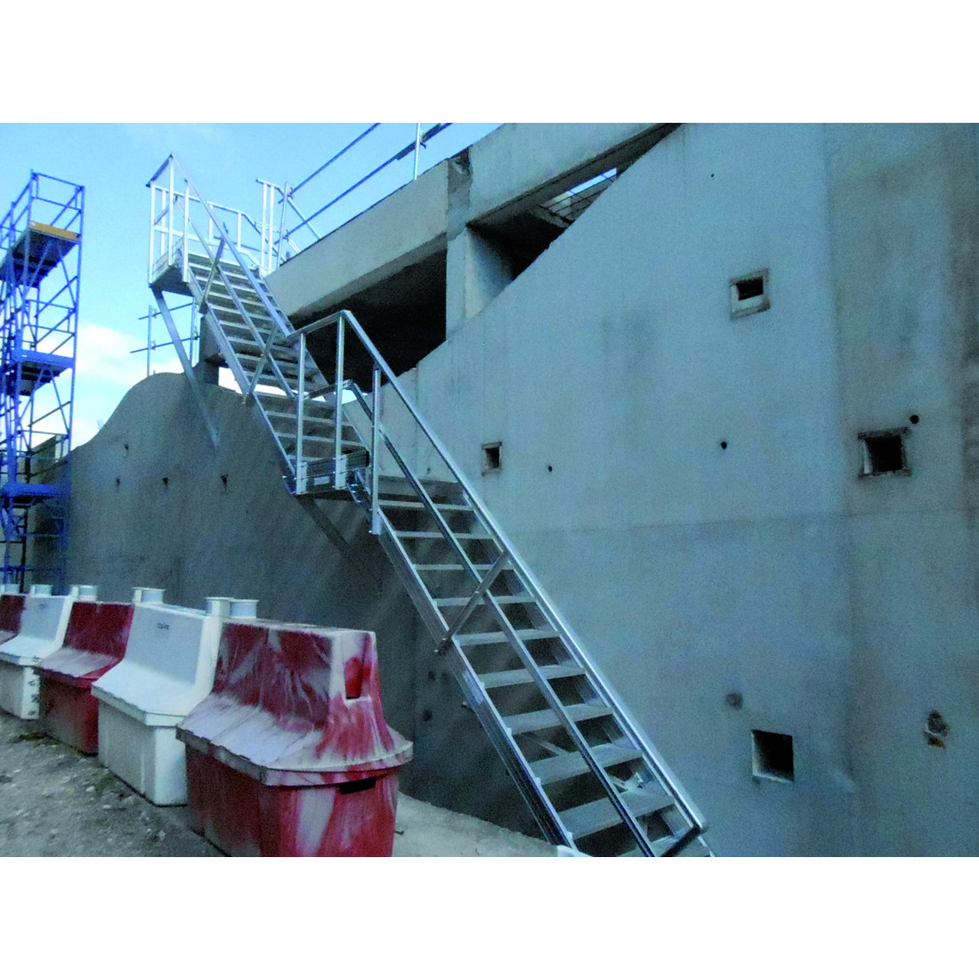 Site temporary access staircase